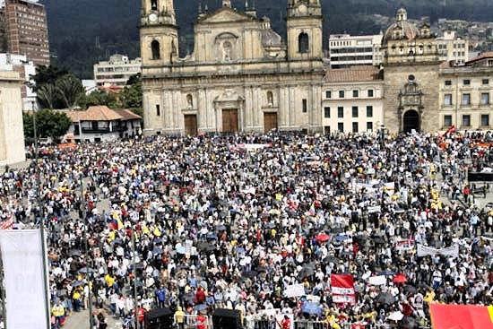 http://www.radiosantafe.com/wp-content/uploads/2009/03/marchas12.jpg