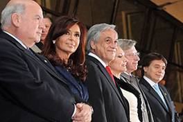 http://img.emol40.elmercurio.com/2010/09/19/File_201091910048.jpg