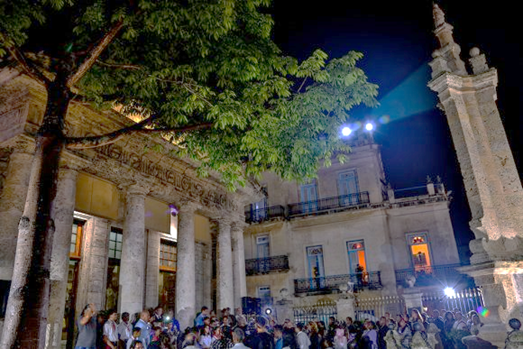 http://media.cubadebate.cu/wp-content/uploads/2019/11/vuelta-a-la-ceiba-habana-500-2-580x387.jpg
